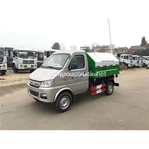 Camion à ordures Changan 2cbm à crochet en Europe